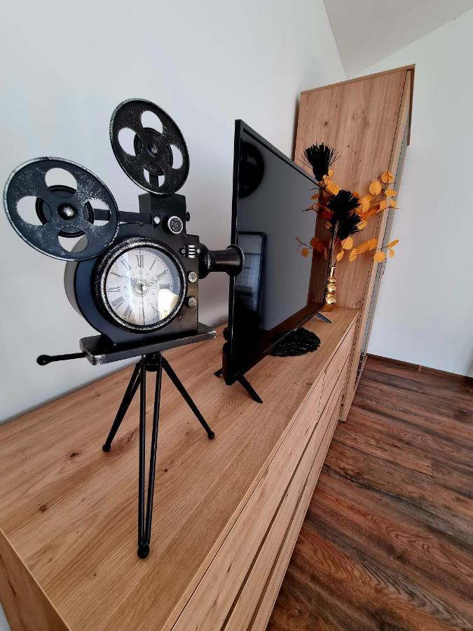 Retro Chic Studio Pula Exterior photo